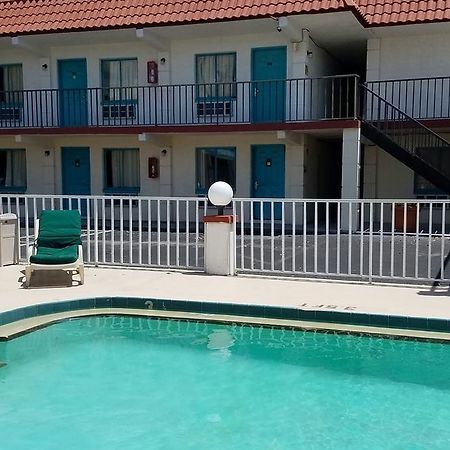 Clearwater Inn Safety Harbor Buitenkant foto