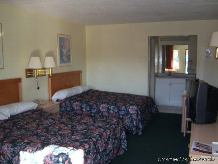 Clearwater Inn Safety Harbor Buitenkant foto